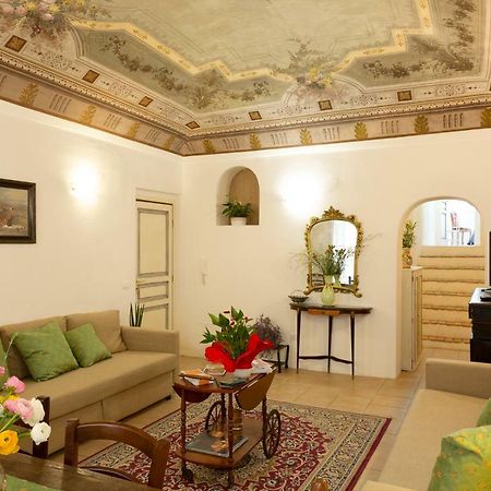 Domus Napoleone Bonaparte ซานเรโม ภายนอก รูปภาพ